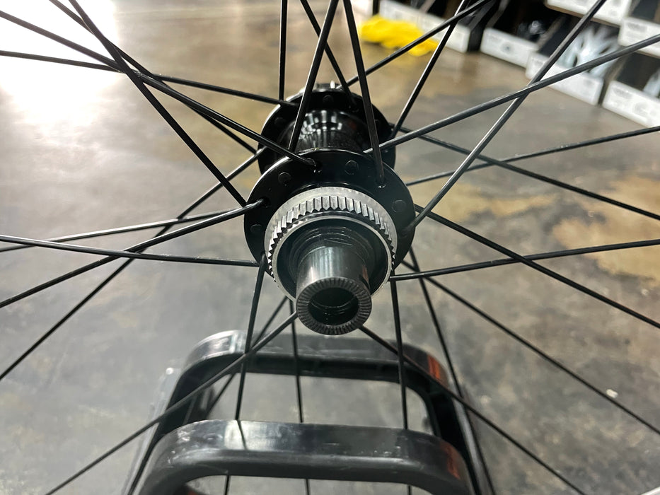 Shimano WH-RS170 Clincher Disc Brake Wheelset - OUT OF BOX