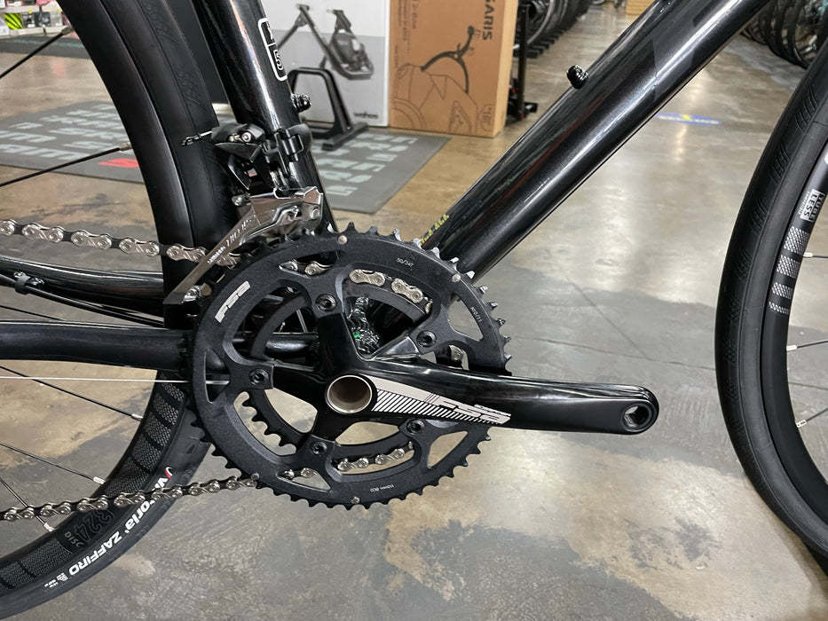 Fuji Sportif 1.1 Disc Shimano 105 11-Speed - Pearl Black 2023
