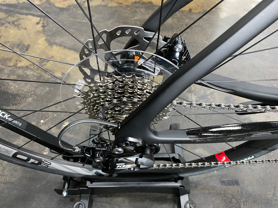Pinarello Paris Shimano 105 11-Speed - 2023