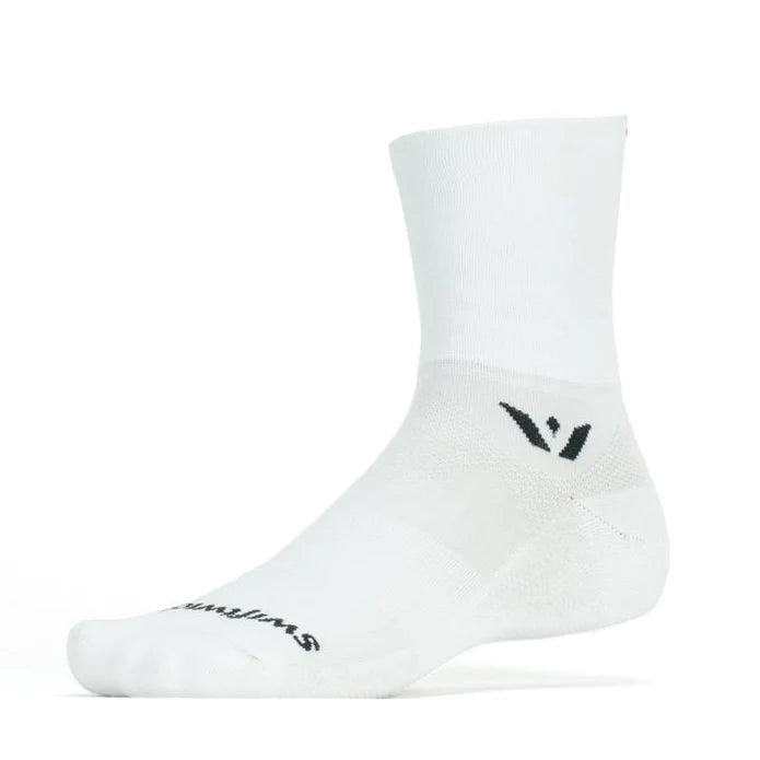 Swiftwick Aspire Four (Quarter Crew High) Socks