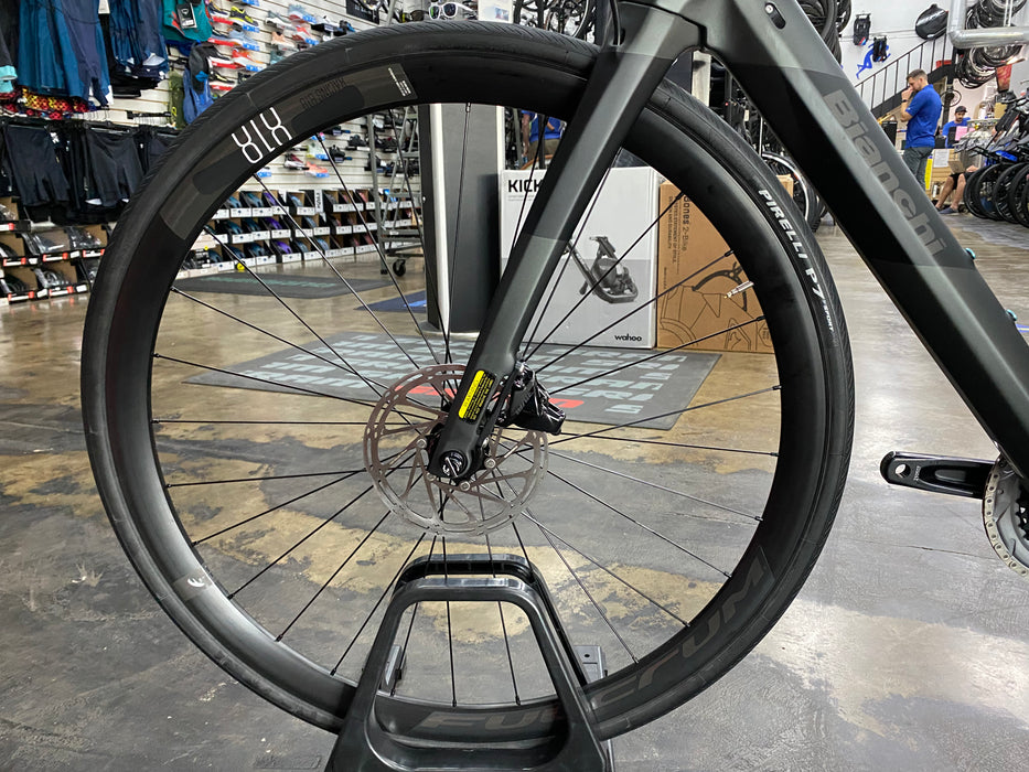 Bianchi Infinito CV Disc SRAM Rival eTap AXS - Soft Black/Black Full Matte