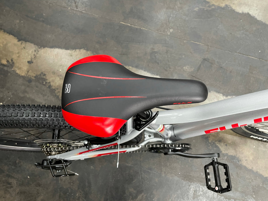 Fuji Dynamite 24" Sport Shimano Tourney - 2025 Silver