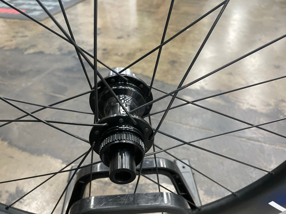 Boyd Cycling 90mm Road Carbon Disc Wheelset USED