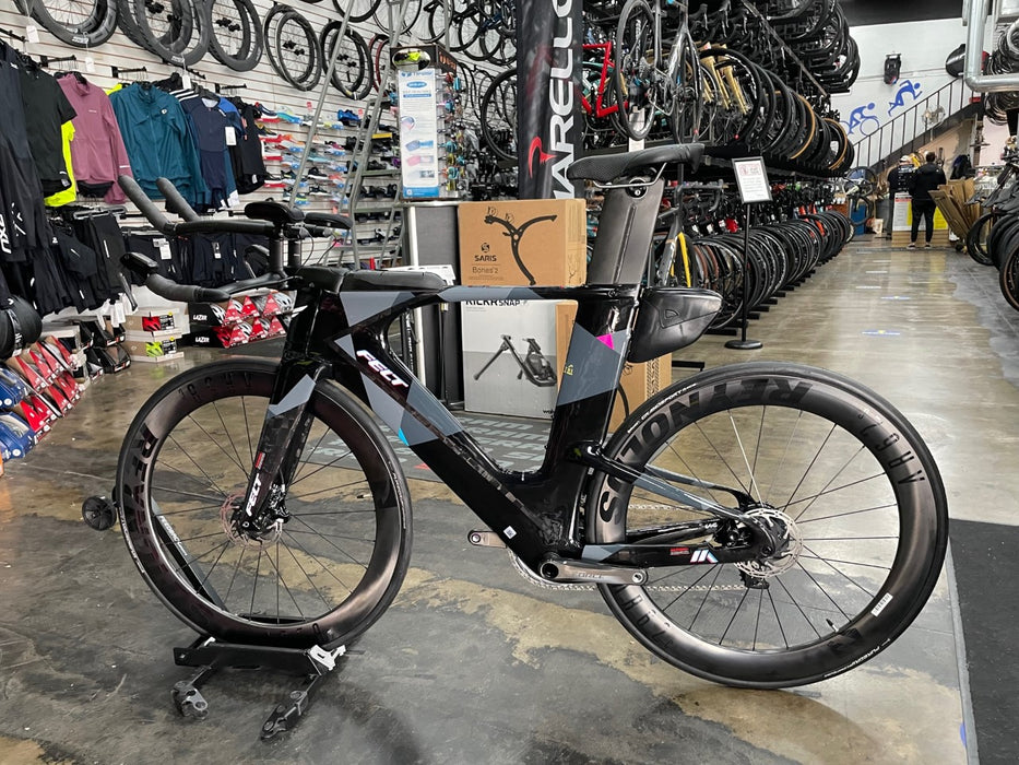 Felt IA Advanced SRAM Force eTap AXS - Black 2023