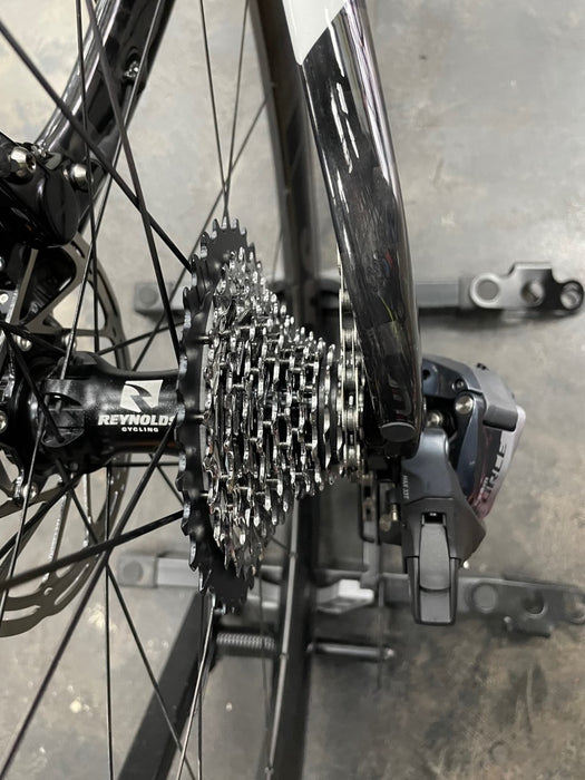 Felt IA Advanced SRAM Force eTap AXS 12sp Carbon Integrated Bars - Cement 2023